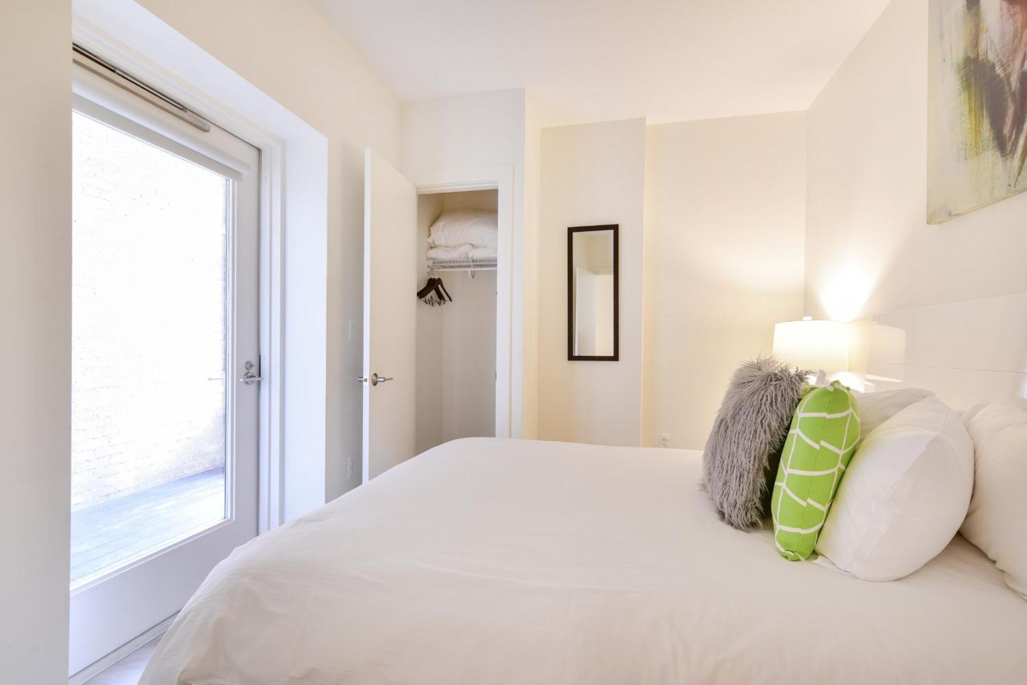 Global Luxury Suites Downtown Boston Room photo